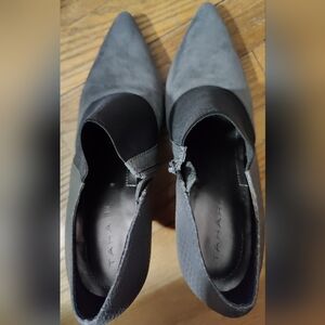(Used)Tahari - Bea Ankle Heeled Boot (Used)